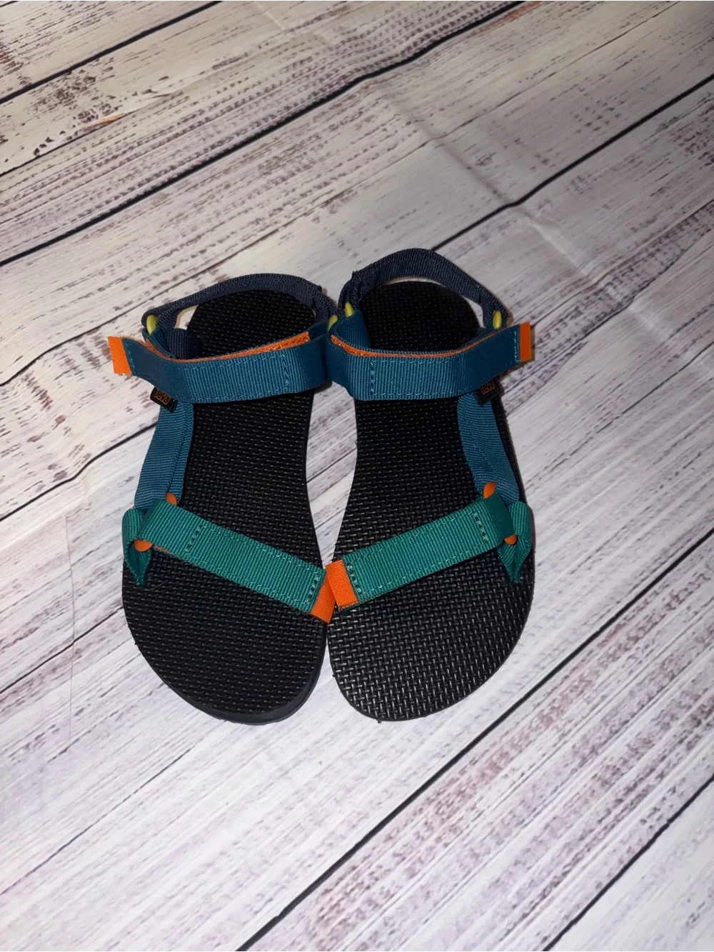 New, never wore Kids Teva Teal, Blue & Orange Sandals Size 3